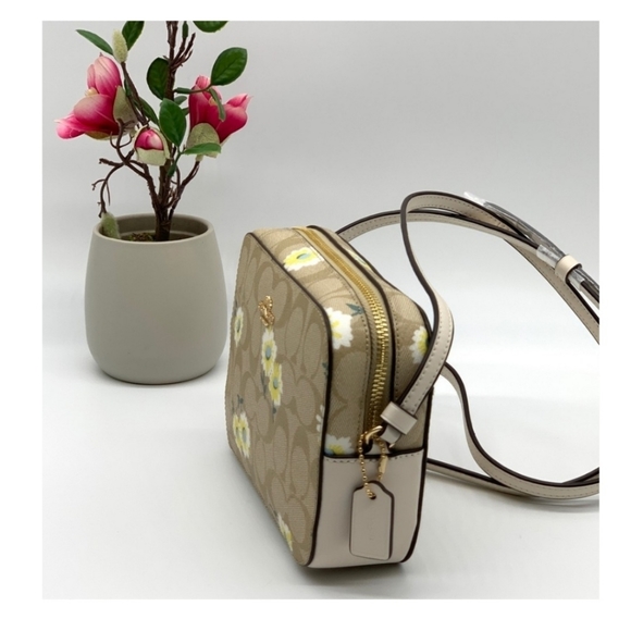 Authentic Mini Coach Bag - Picture 7 of 8